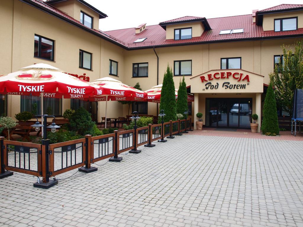 Zajazd Pod Borem Głogów Małopolski Екстериор снимка